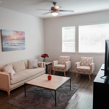 Luxury Designed 2 Bedrooms Part Hotel In Woodland Hills Ca Los Angeles Zewnętrze zdjęcie
