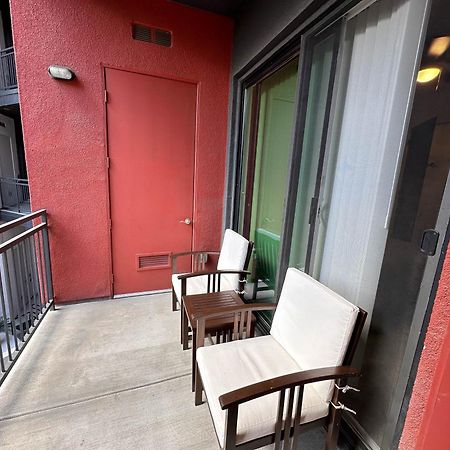 Luxury Designed 2 Bedrooms Part Hotel In Woodland Hills Ca Los Angeles Zewnętrze zdjęcie
